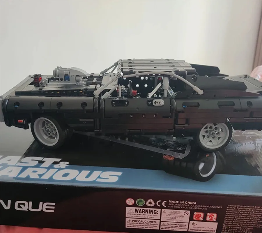 1077PCS Technical Dom's Racing Sport Car Building Blocks Assemble Bricks Vehicle Toys in Movie Fast Furious Gift For Adult Teens view 6