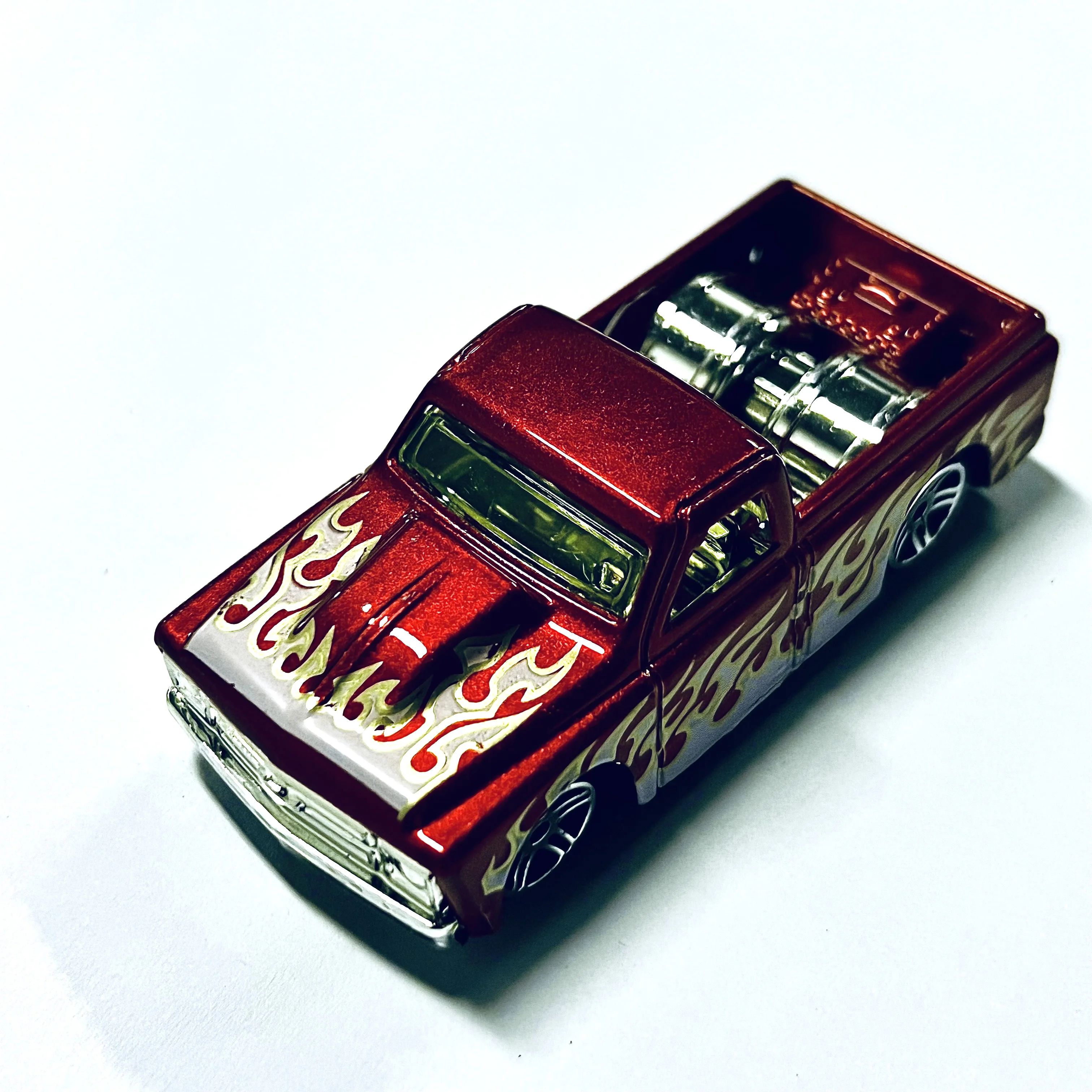 Children's simulated alloy toy cars, sliding sports car models, ornaments, decorative alloy cars for boys.