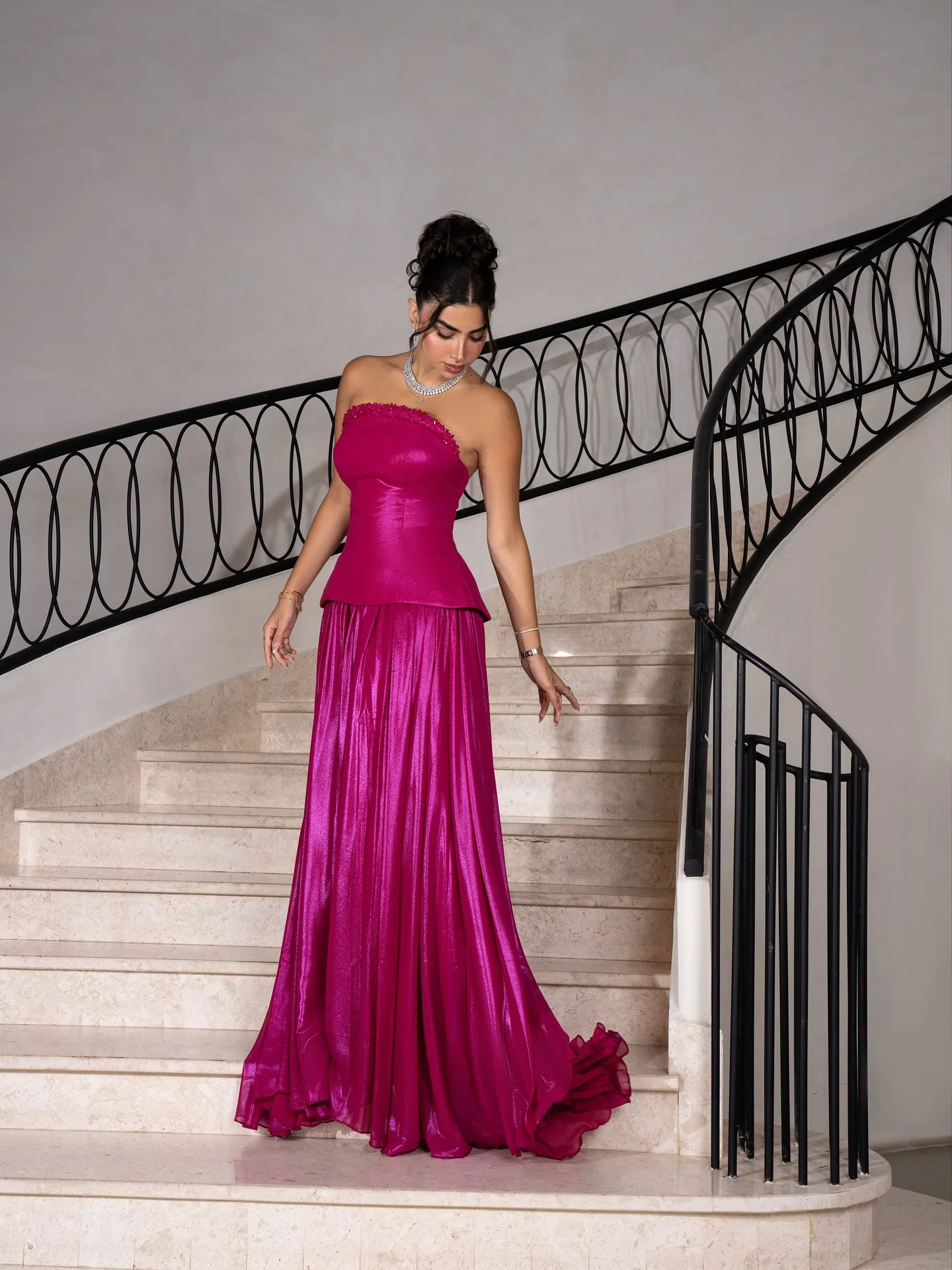 

Hot Pink Beading Satin Pleated Prom Dresses Long for Arabic Women 2026 Strapless Neckline A Line Formal Evening Gowns Customized