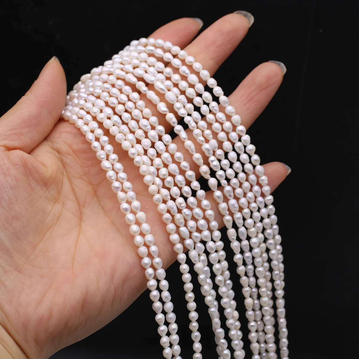 3-4mm Echte Natürliche Süßwasser-Reisperlen Abstandhalter-Perlen für DIY Halsketten Armbänder Schmuckherstellung Zubehör