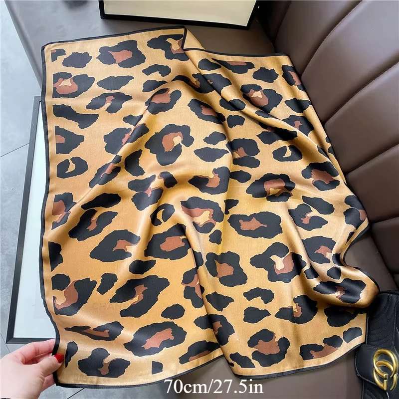 1pcs 70cm Retro Leopard Print Silk Scarf Women Imitation Silk Fashion Versatile Headwear Bag Accessories Clothing Square Scarf