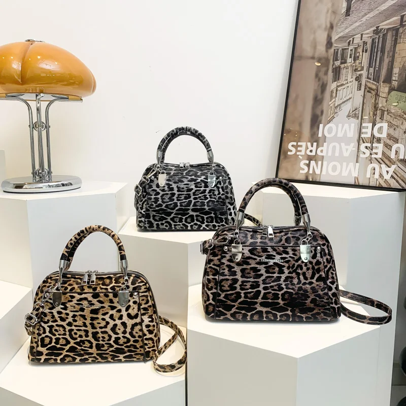 Leopard Women\'s Top-handle Bags PU Leather Rivet Letter Printing Crossbody Square Handbags Sac Luxe 2024 Fashion Shoulder Purse