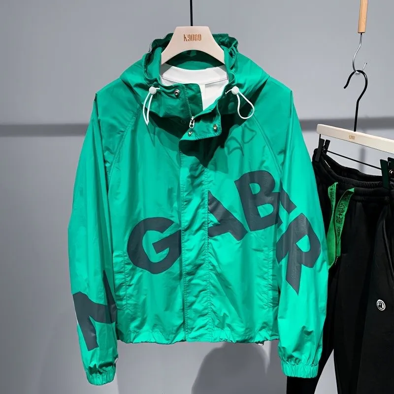 

Мужская летняя легкая куртка с капюшоном и принтом, защита от ультрафиолета, повседневная модная верхняя одежда, длинный свек, свободный крой из полиэстера