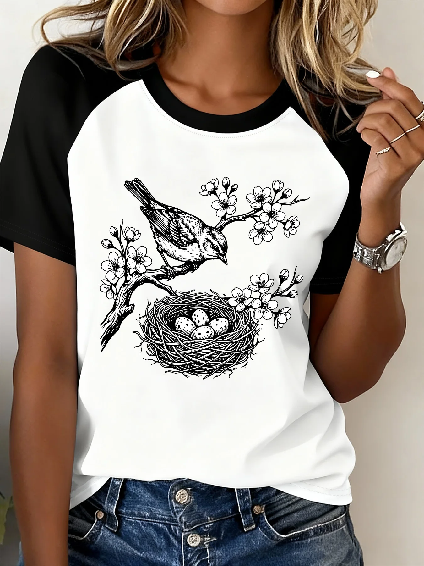 Fashionable T-Shirt in Black and White, Round Neck Raglan Sleeves, Bird's Nest Print Short Sleeves, Fresh Natural Style Casual Top