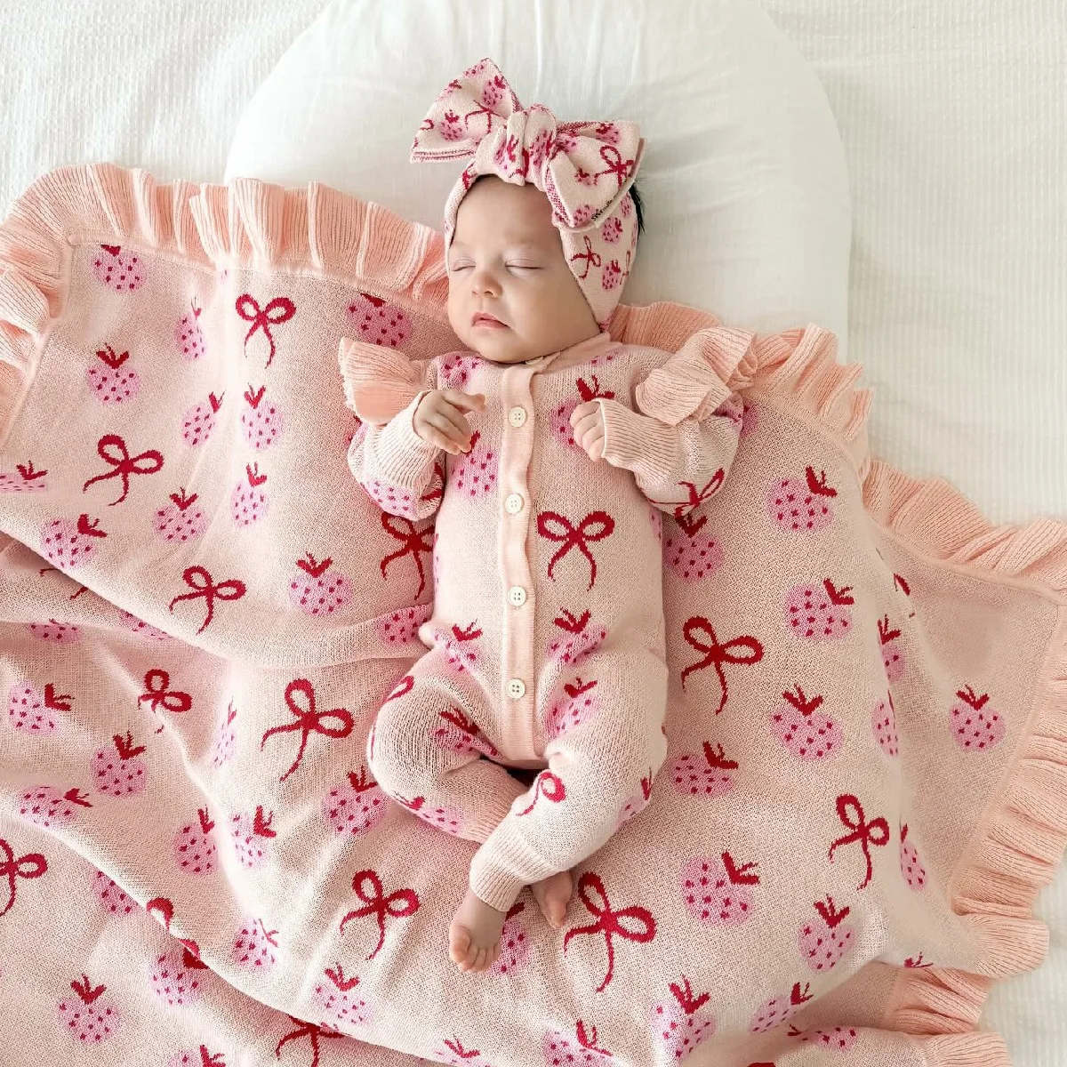 2026 Autumn Winter New Baby Girl Long Sleeve Knitted Romper + Hairband Infant Strawberry Bow Jumpsuit Toddler Clothes 0-24M