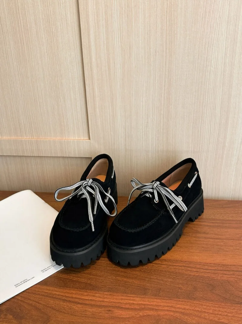 

2025 Spring New Women's Leather Casual Shoes Round Toe Thick Sole Mid-Heel Lace-Up Comfortable Daily Vintage Women Single Shoes