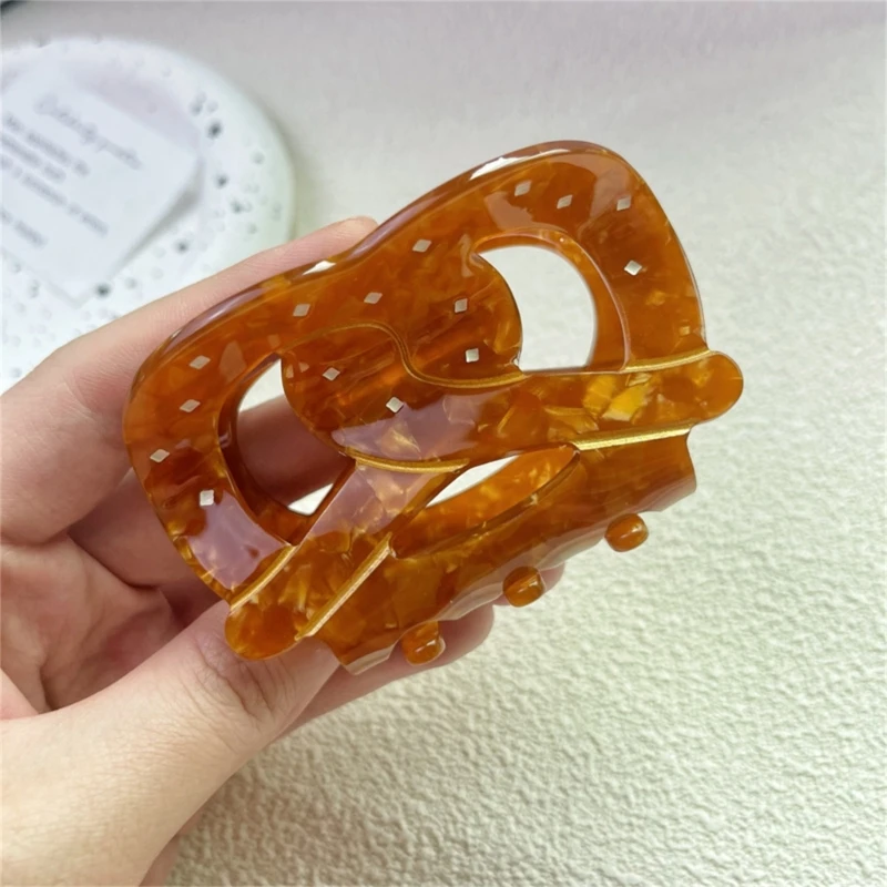 Bun Claw Clip Large Round Hair Claw Clip Ponytail Holder Jaw Clip Brown Hair Claw For Women Vintage Hair Clip Shark Dropshipping