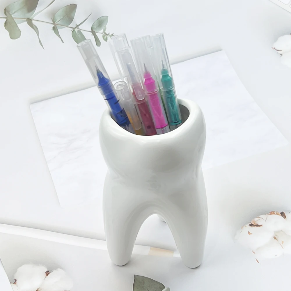 1Pcs Creative Cute Tooth-Shaped Ceramic Pen Holder For Dental Clinic Desktop Storage Pen Holder Fun Stationery Box Dentist Gift