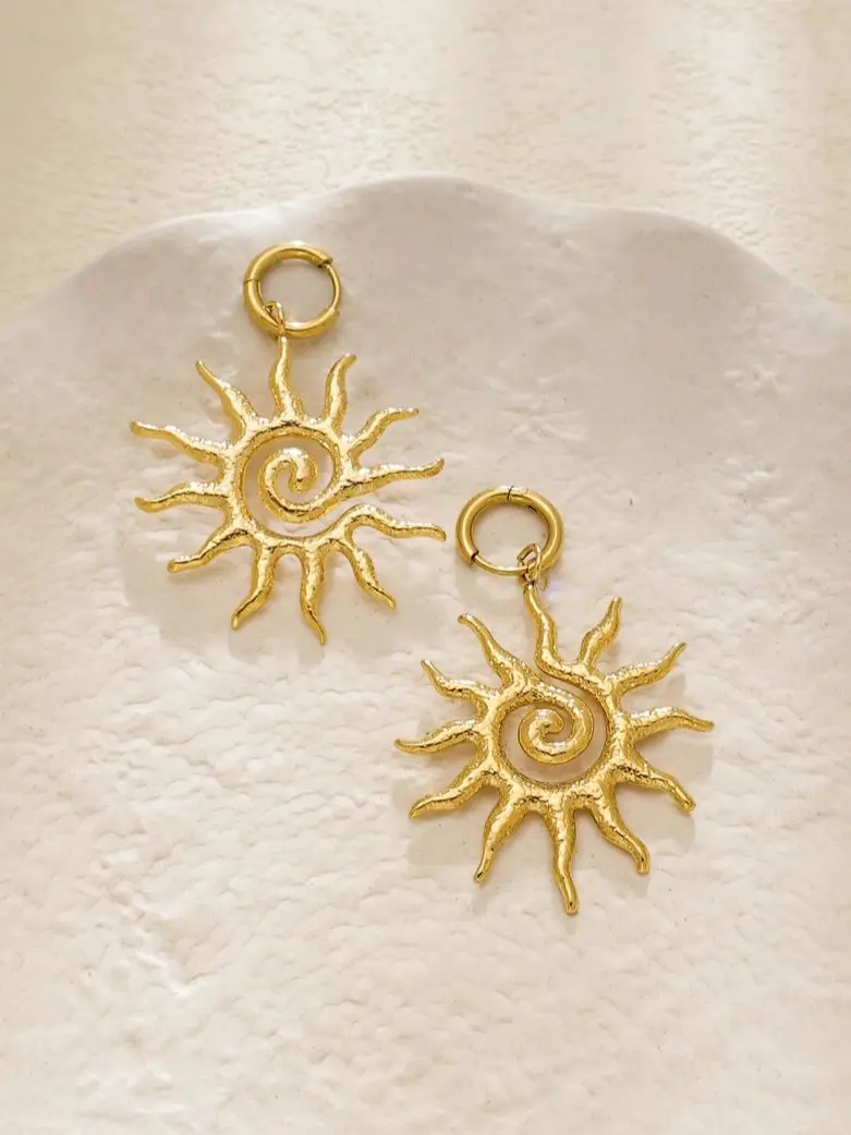 

Stainless steel 18K gold-plated geometric fashion sun pendant earrings waterproof anti-allergic personality jewelry
