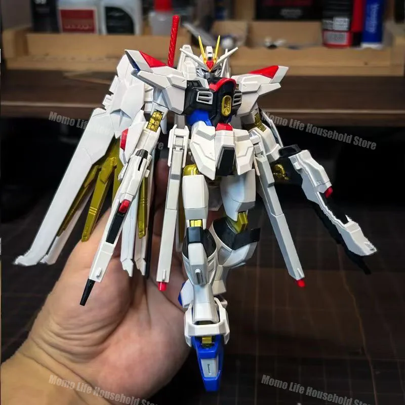 En Stock XF modèle 1/144 HG ZGMF-X20A Strike Freedom assemblage modèles Kits Anime figurine Robot modèle en plastique cadeaux jouets