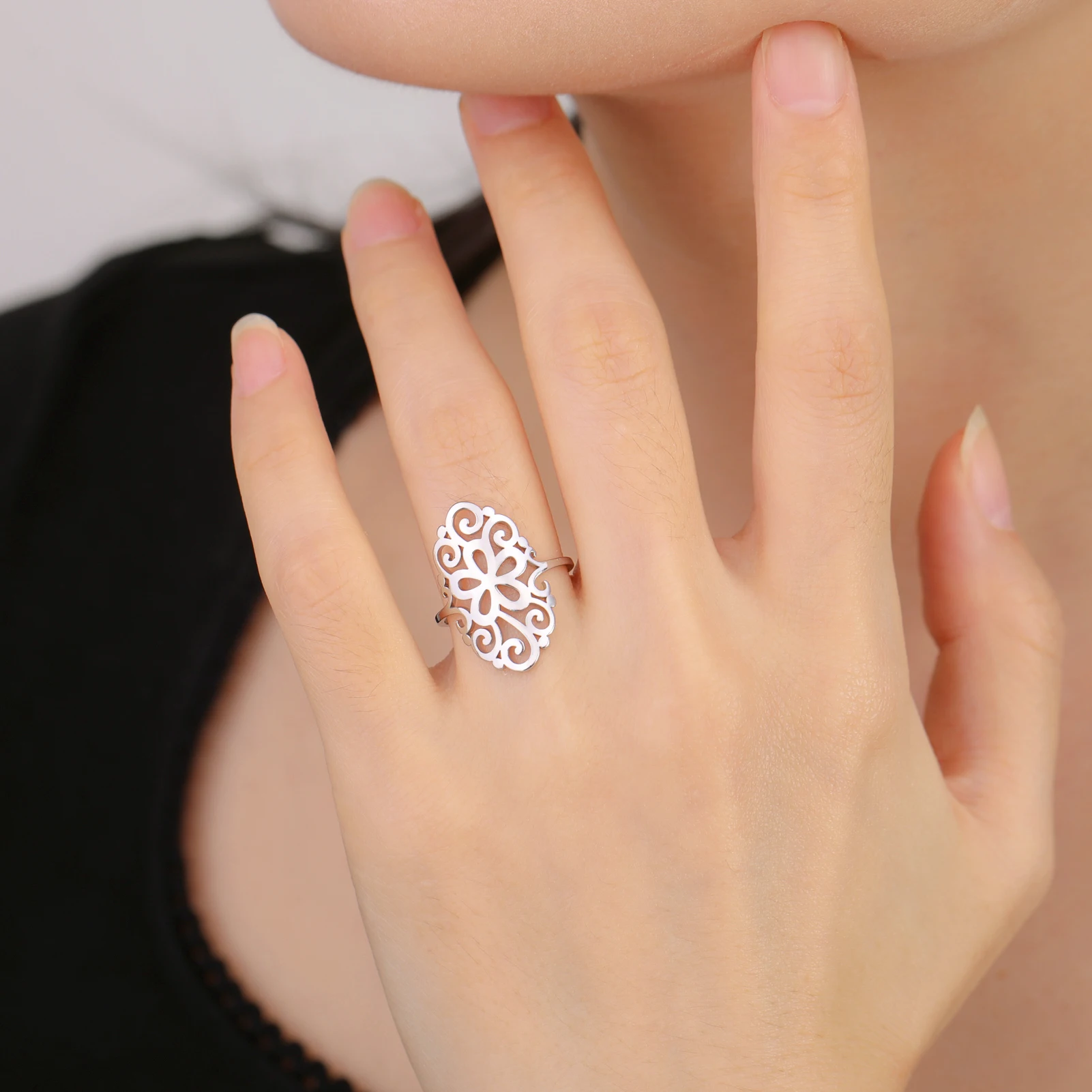 Lucktune Gold Color Filigree Floral Rings for Women Stainless Steel Huge Flower of Life Finger Ring Vintage Jewelry Wedding Gift