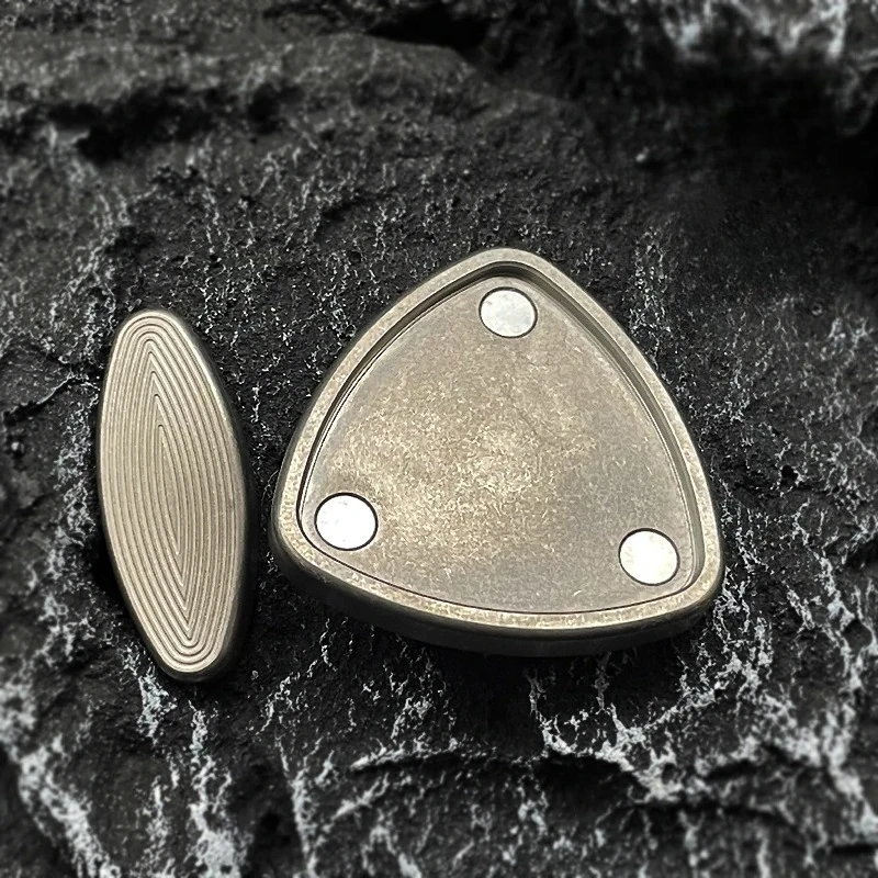 EDC Magnetic Stress Relief Toy Slide Pivot Sliding Magnet Click Coin Compact Triangular Tactile Coin for Stress Anxiety Relief