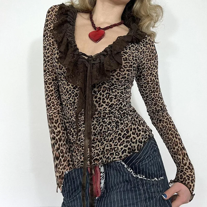 

American Personality Leopard Splicing Long SleeveTWomen's T-shirt2024Spring Hot GirlVCollar Ruffled Tied Knitted Bottoming Shirt