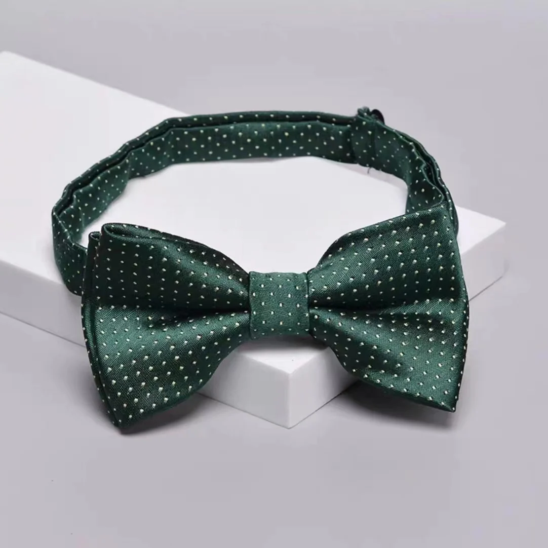 

mens Green bow tie