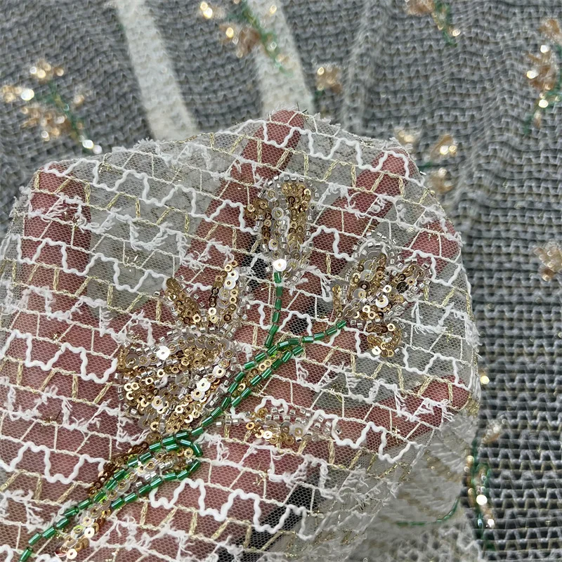 1 yarda de tela de malla suave nueva, bordada a mano con flores de cuentas, para vestido de novia, cheongsam, telas DIY para escenario y confección de ropa