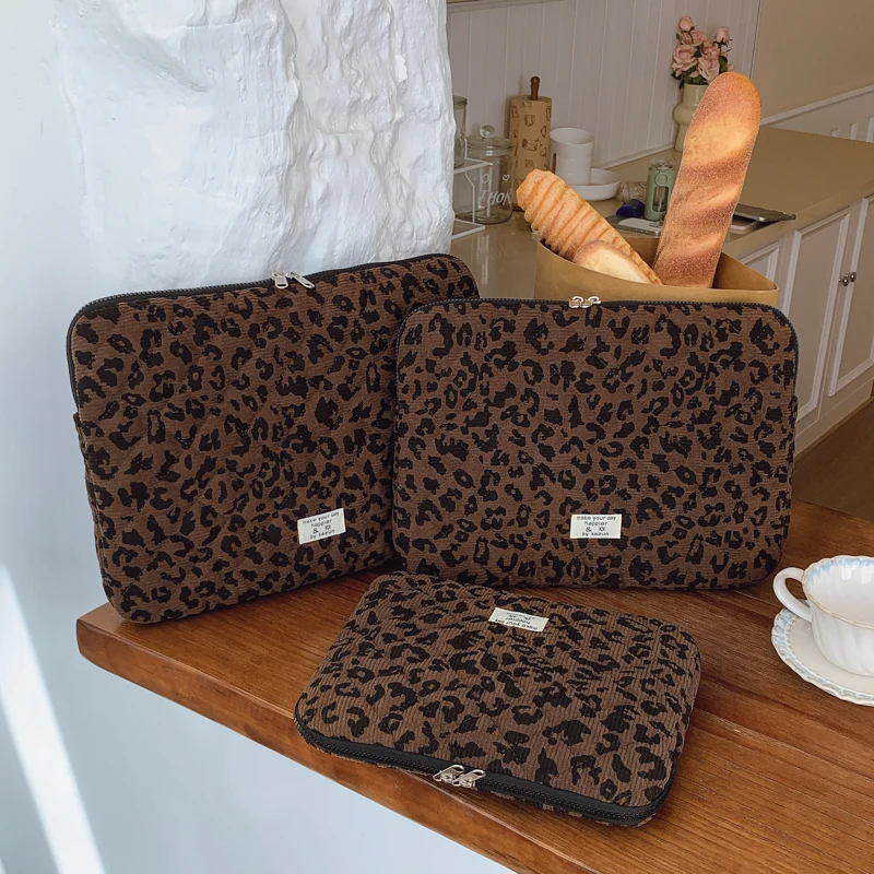 FashionCasual Leopard Print Decoration Corduroy Portable Laptop Storage Bag 11/13/15 Inch Suitable for Daily Commuting