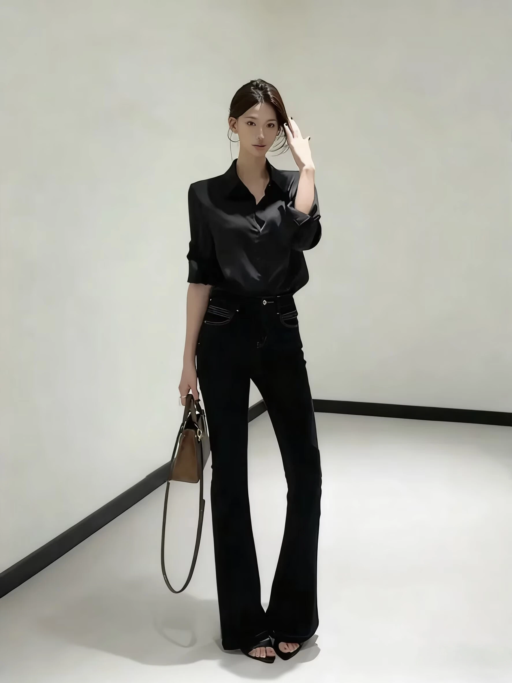 

Sexy Bla Gold Micro Flare Jeans Women's High Waist Cotton Stretch Denim Bootcut Pants Autumn New Sle Slimming Design
