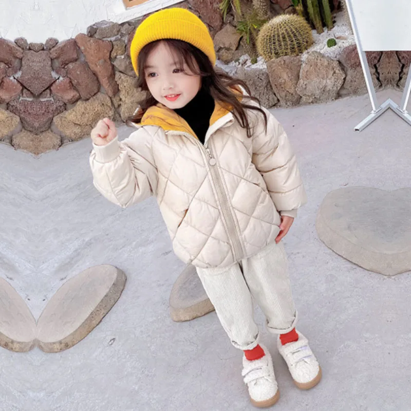 Winter boys girls hooded jacket square geometric Walk Wire 2-8 years old baby add velvet warm fashion Korean children's clothing