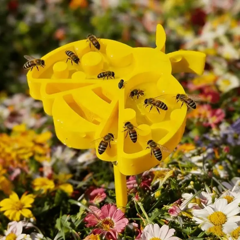 Durability Insect Drinking Water Container Bees Drinking Water Dispenser Decorative with Stick Insect Drinking Cup