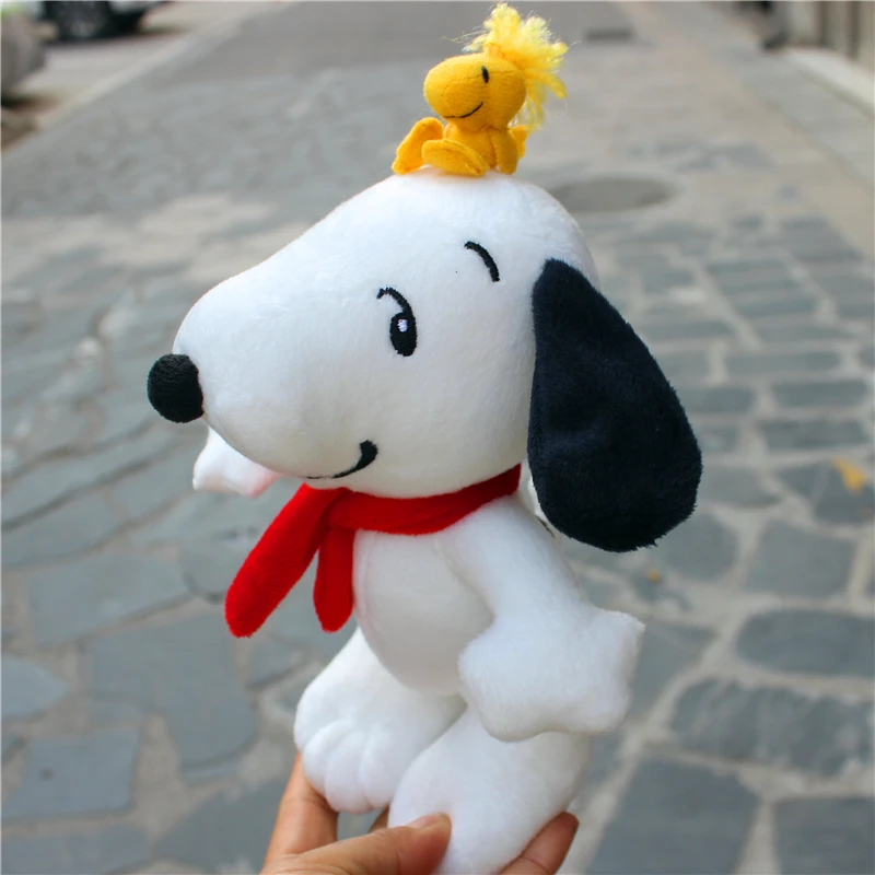 1piece 18CM Peanuts Snoopy dog with red scarf Snoopy with Woodstock bird stuffed dolls Christmas gift Valentines Gift toys