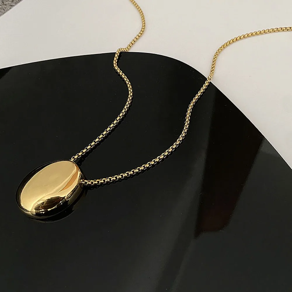 Gold/Silver Plated Oval Bean Pendant Necklace, Box Chain Minimalist Necklace for Women