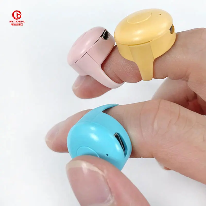 

BT Video Controller Page Turner Fingertip Video Controller for TikTok YouTube Android IOS/Scroll Ring Phone Use