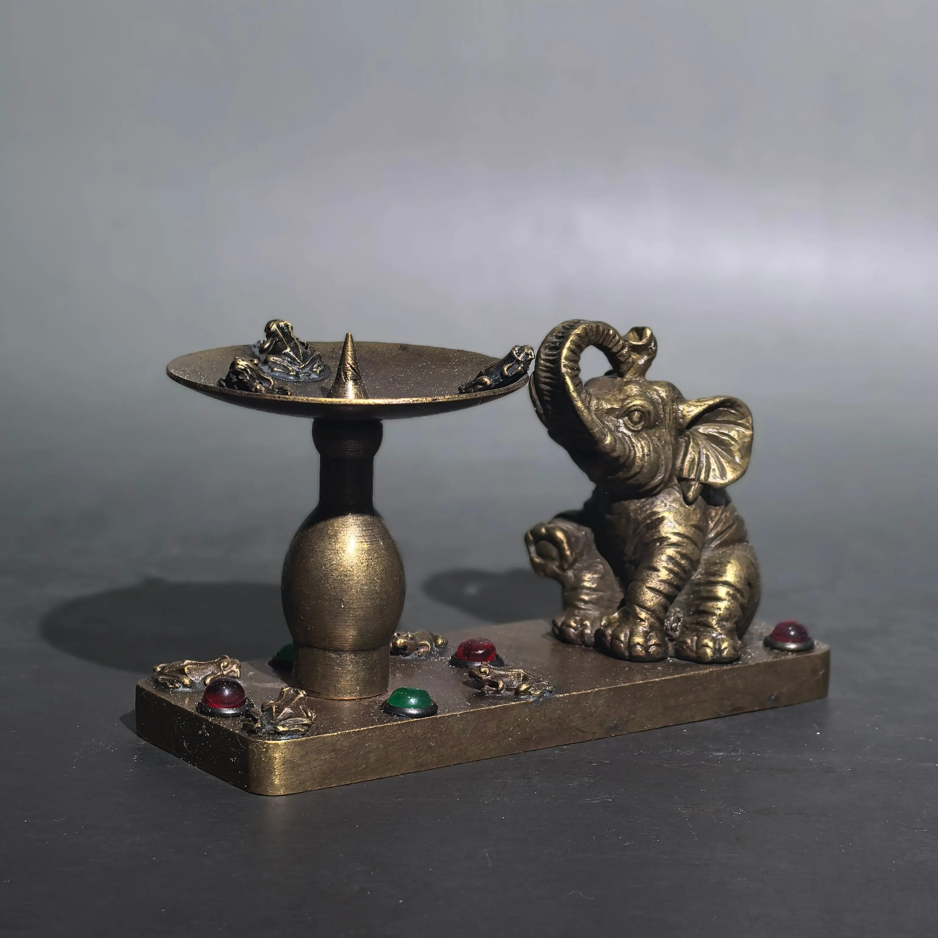 Pure copper inlaid with precious stones elephant ruler candle holder home decoration ornaments