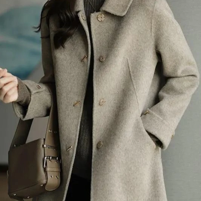 

Autumn and Winter 2025 Office Lady Short New Loose Woolen Blended Suit Jackets Women's Elegant One Button Loose Wool Coats
