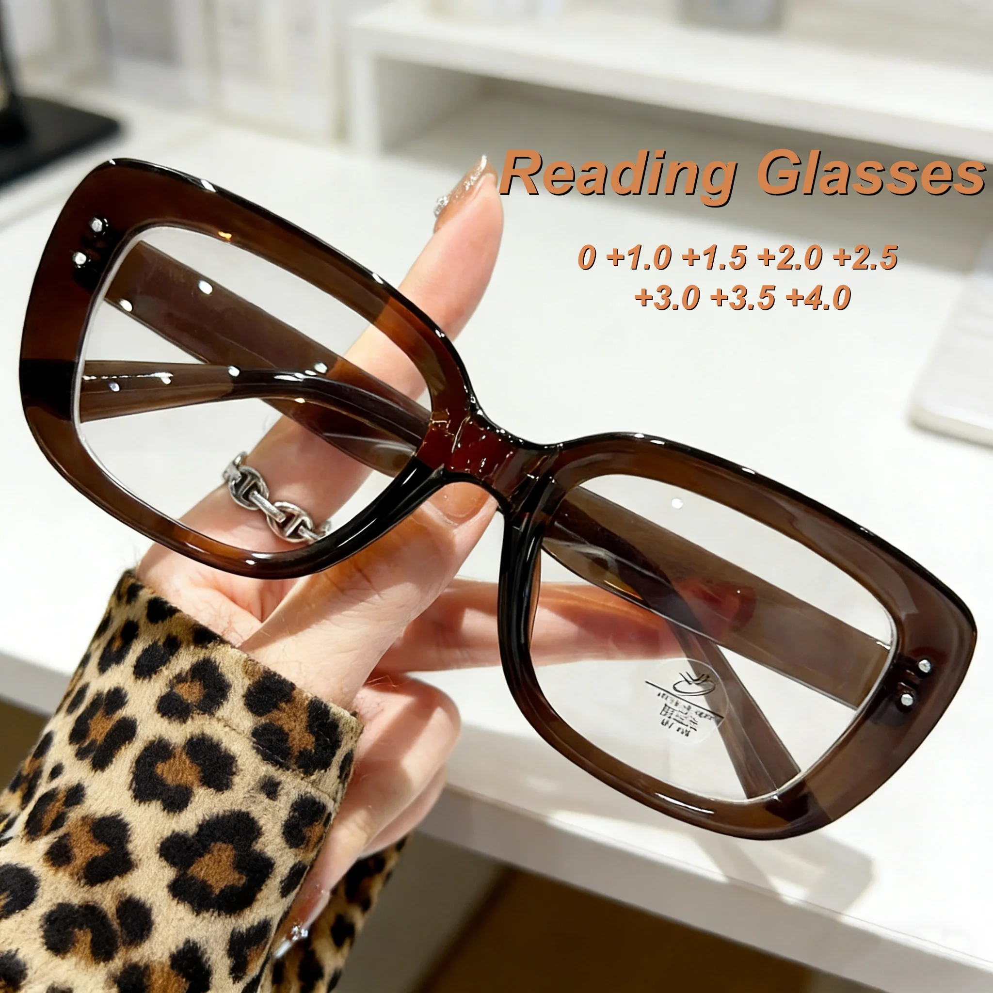 

Retro Style Personalized High-definition Square Frame Women's Reading Glasses Fashionable Neutral Simple Anti Blue Light Glasses