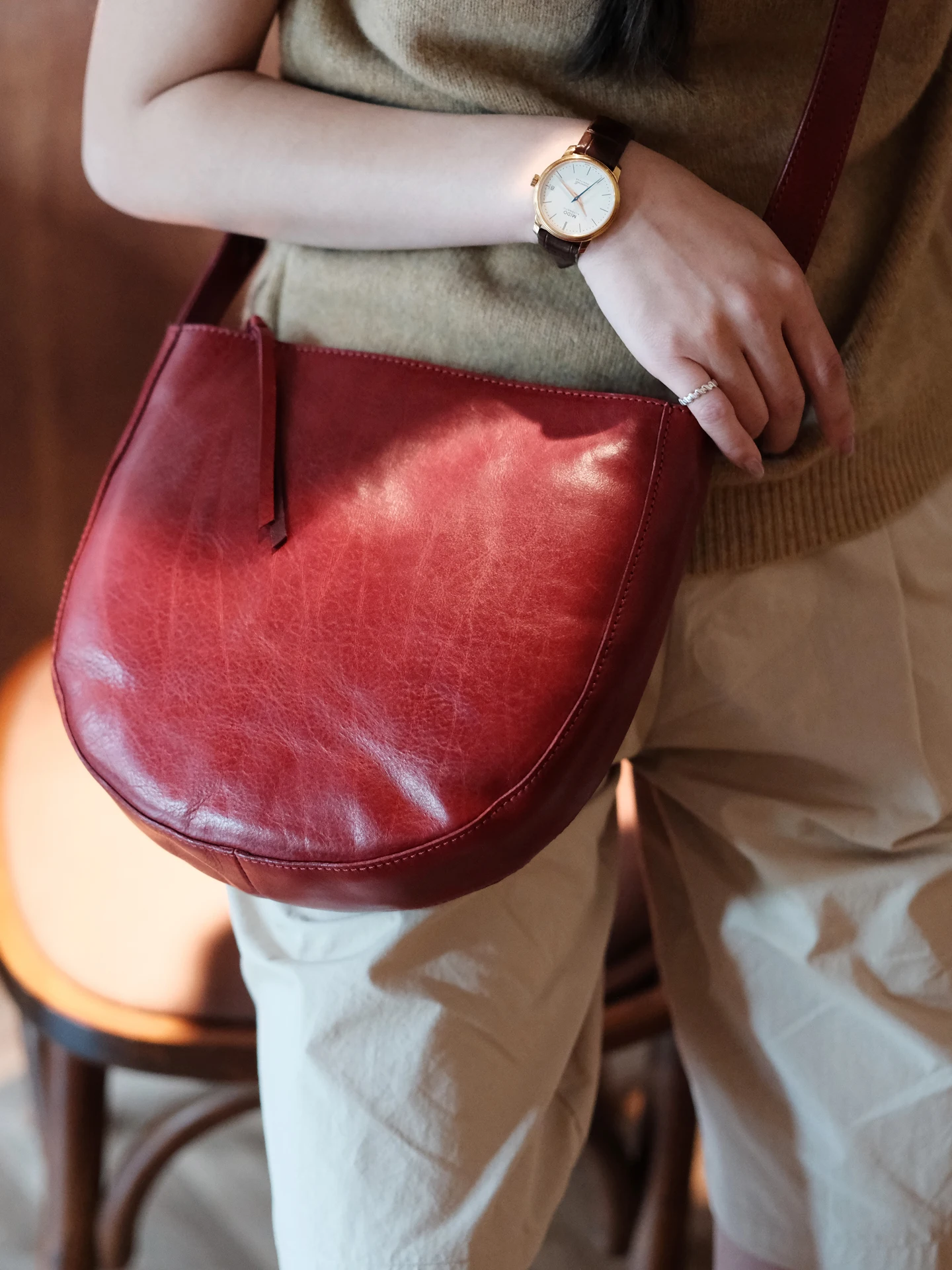 

Simple vintage high quality leather women's crossbody bag organizer designer luxury handmade cow leather shoulder bag for woman