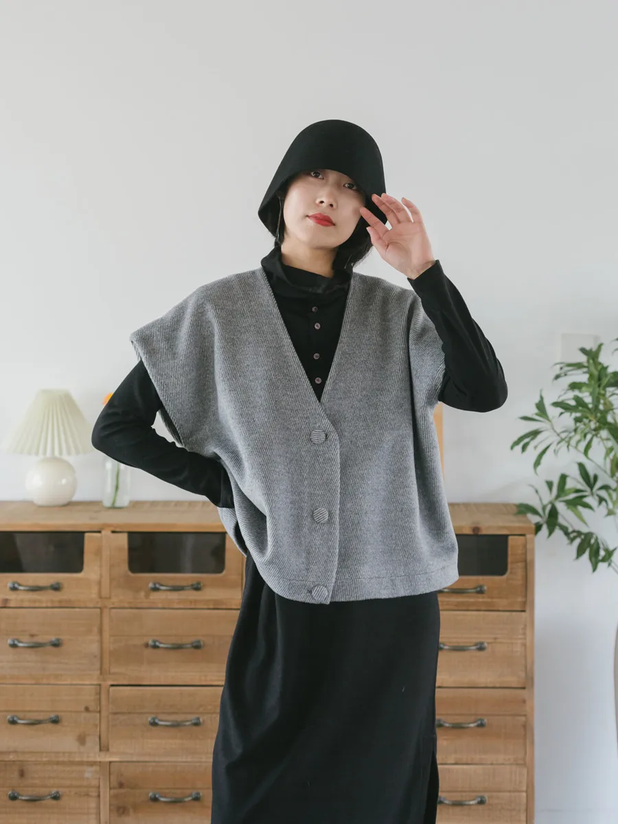 

Обновленный шерстяной жилет Yue Mountain Journal Diagonal с V-образным вырезом, свободного кроя, укороченный, на одной пуговице