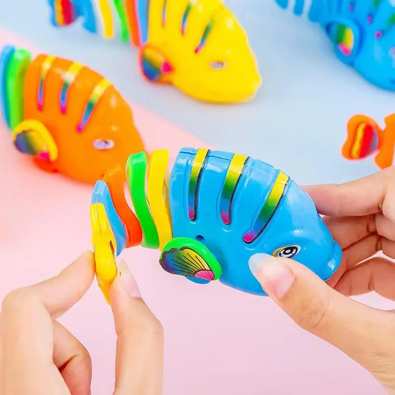 

Fish Swimming Bathtub Toys Floating Wind-Up Wiggle Fish Bath Toy Creative Parent-Child Interactive Wiggle Fish Toys for Toddlers