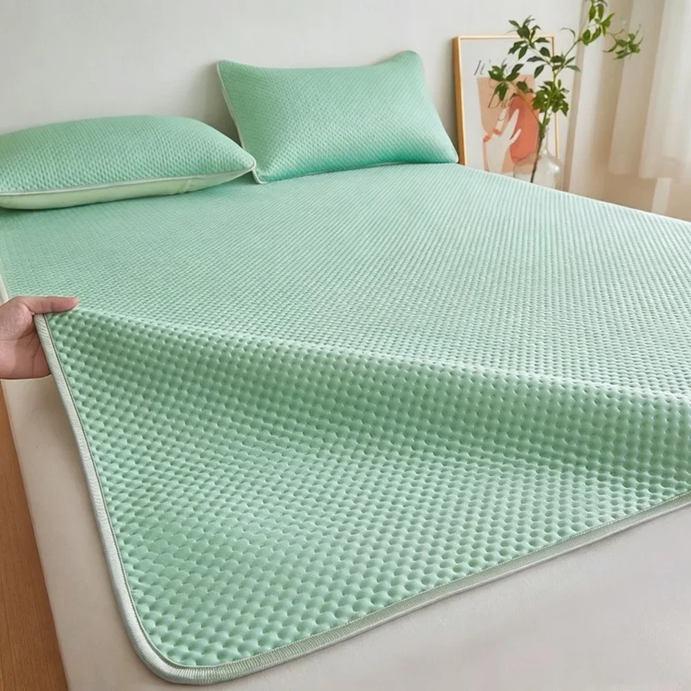 Breathable Cooling Mattress Skin-friendly Washable Summer Sleeping Mat Lightweight Comfortable Smooth Air Condition Cushion