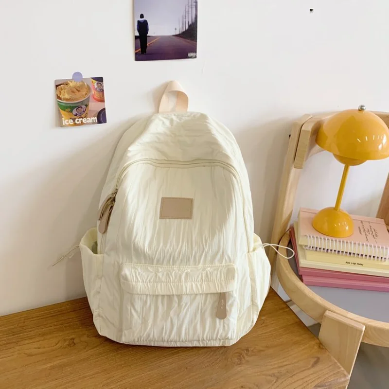 

​2025 College Backpack for Women - Large Capacity Ergonomic Bookbag, Lightweight Water-Resistant Campus Commuter