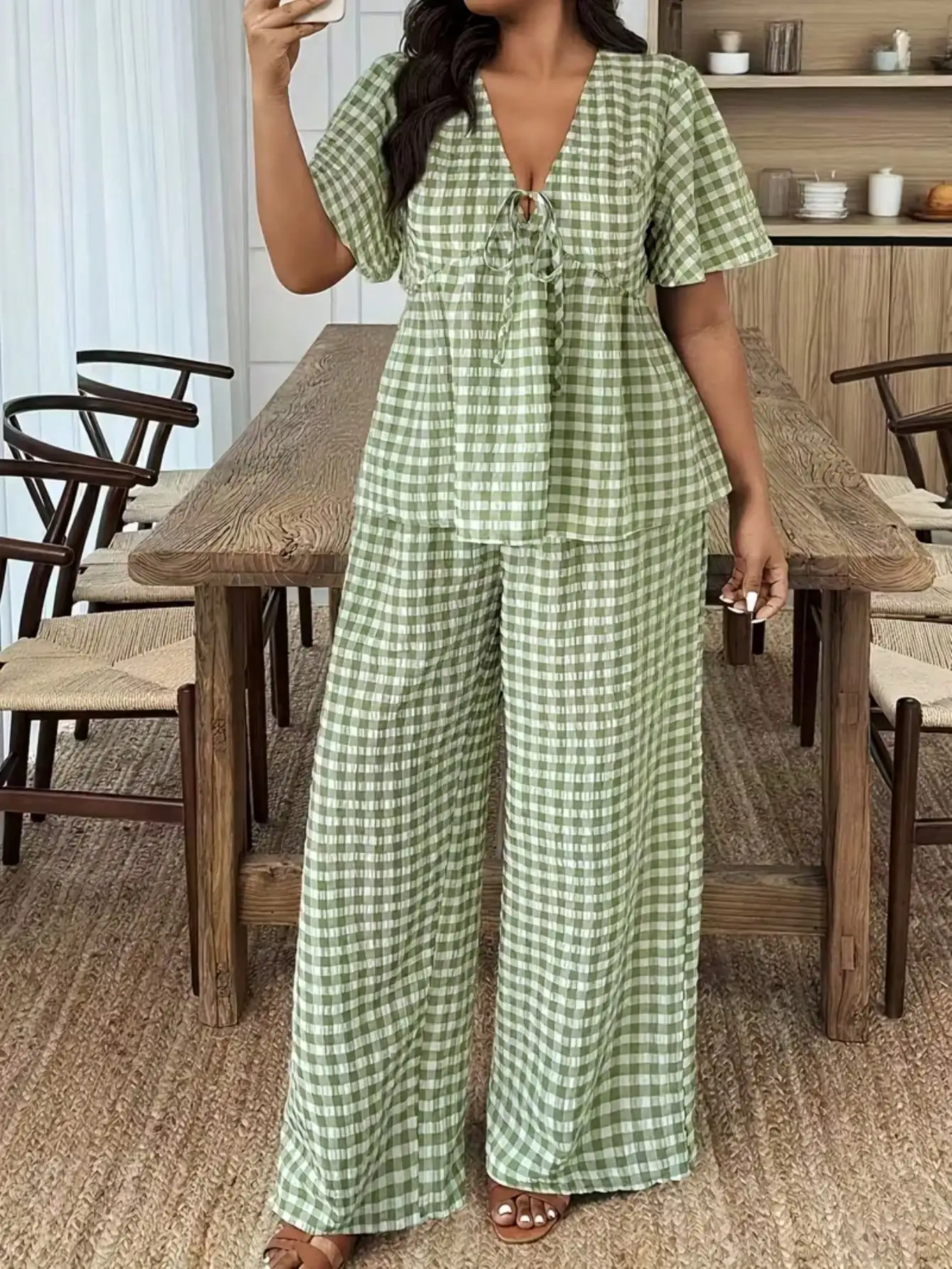 

Women's 2-Piece Set V-Neck Tie-Front Top And Wide Leg Pants Casual Spring Summer Outfit