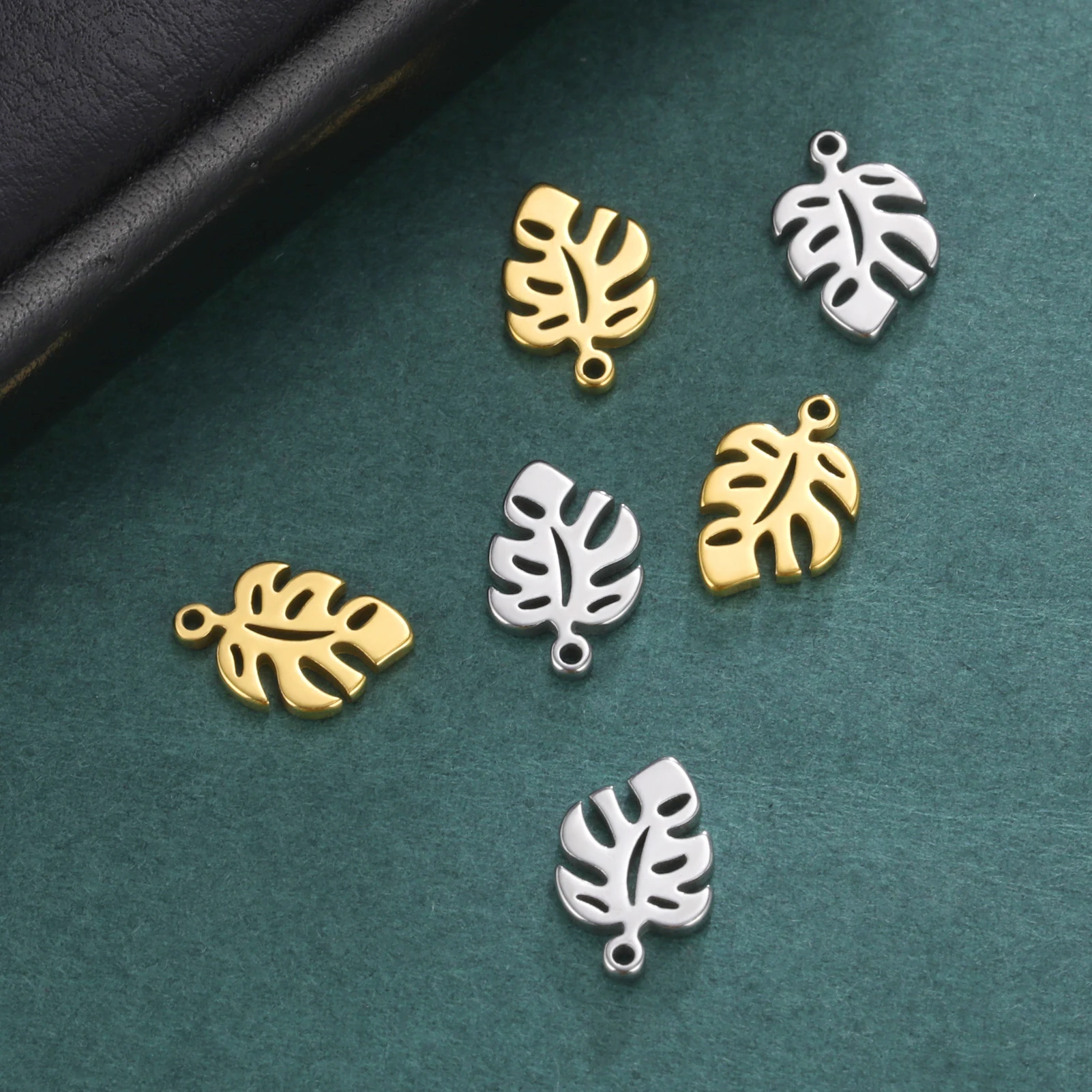 Teamer 10 stücke Charms für Schmuck Machen DIY Schmuck Zubehör Edelstahl Herz Ball Anhänger für Armband Halskette Ohrringe