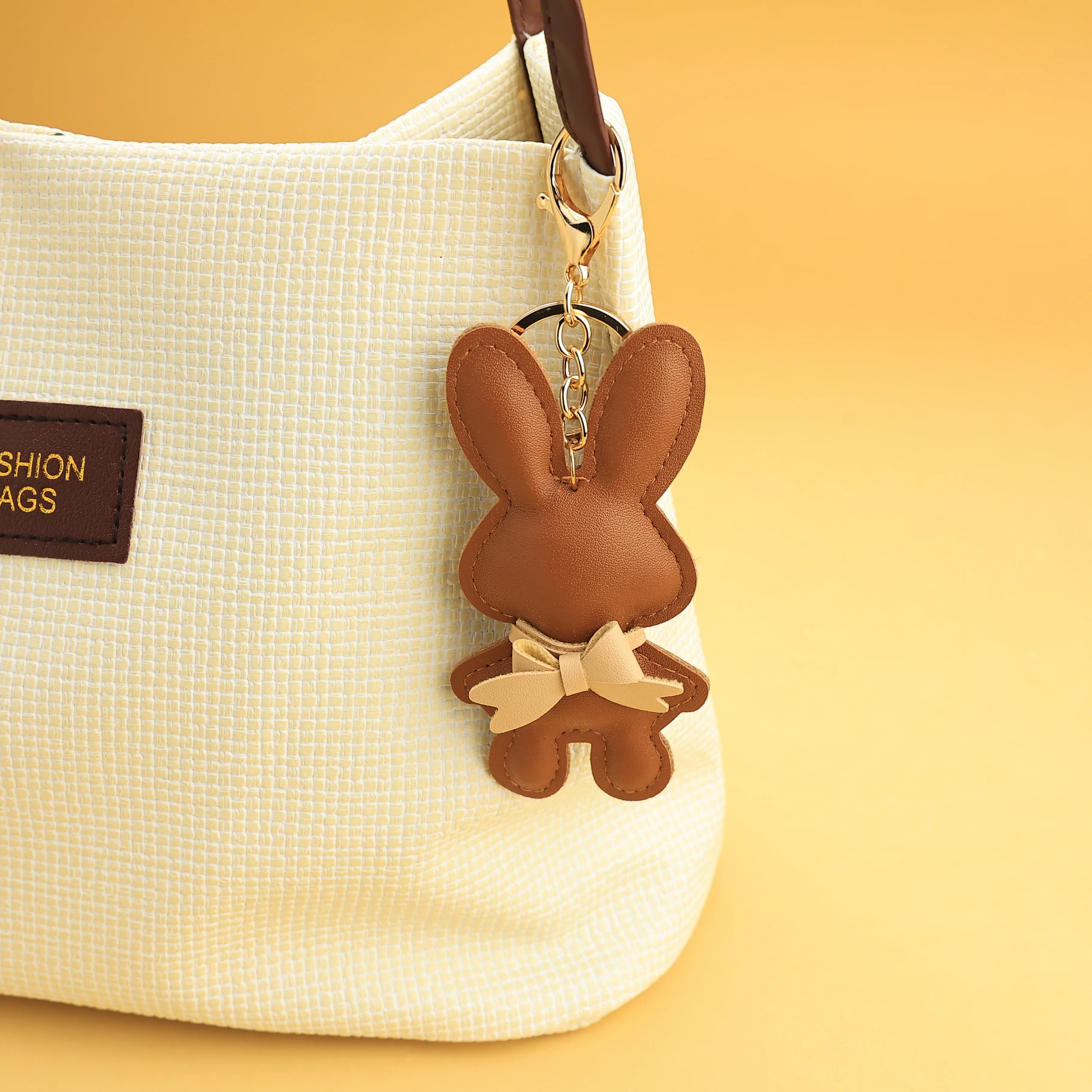 Novelty Keychain Ba…