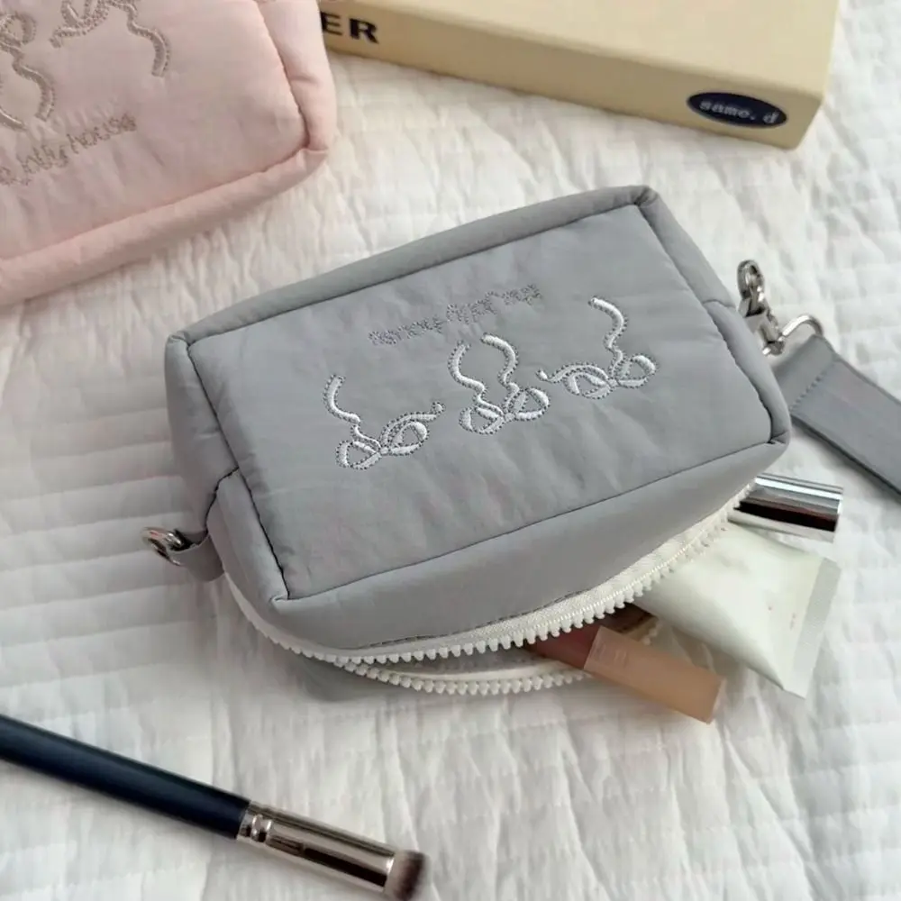 

Кошелек-браслет на молнии с ремешком, брелок для ключей, сумочка для помады, косметичка с вышитым бантом, чехол для наушников, нейлоновая сумочка, карман для монет