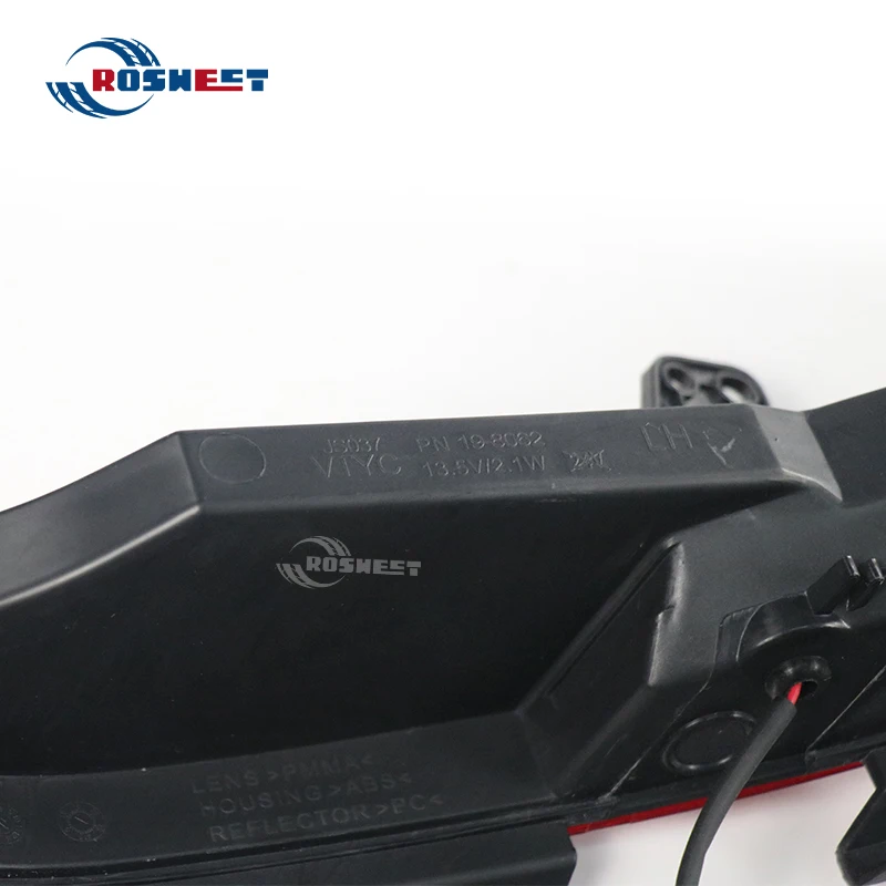 Rear Bumper Lights For Discovery Sport L550 2015-2019 Car Side Marker Indicator LED Warning Lamp Reflector Taillights