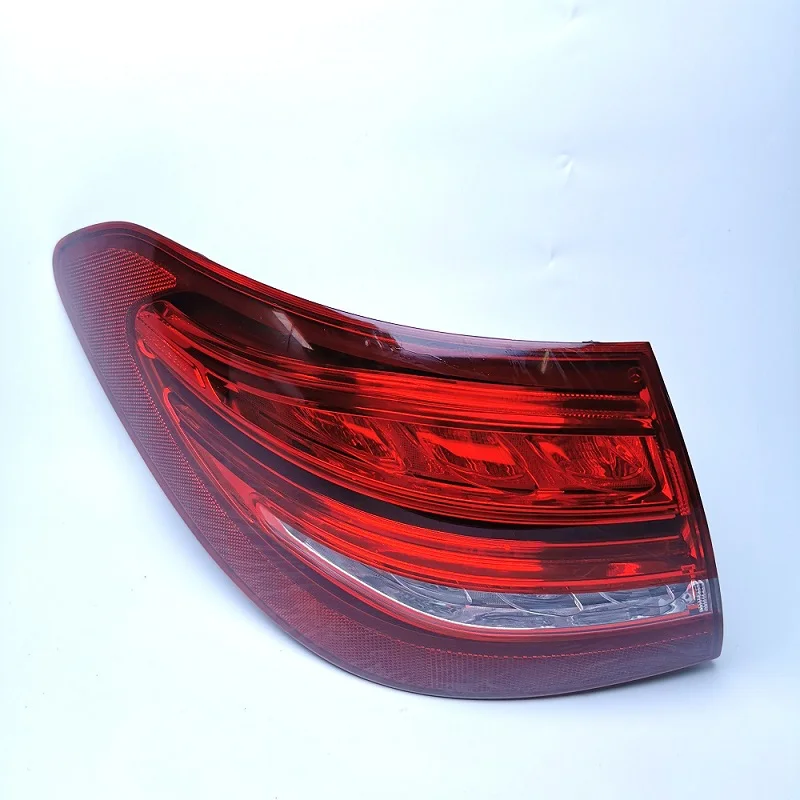 Original  Refurbish LED Tail light Assembly Rear inside Lamp Car rear outside lamp  for Mercedes-Benz c class W205  coupe