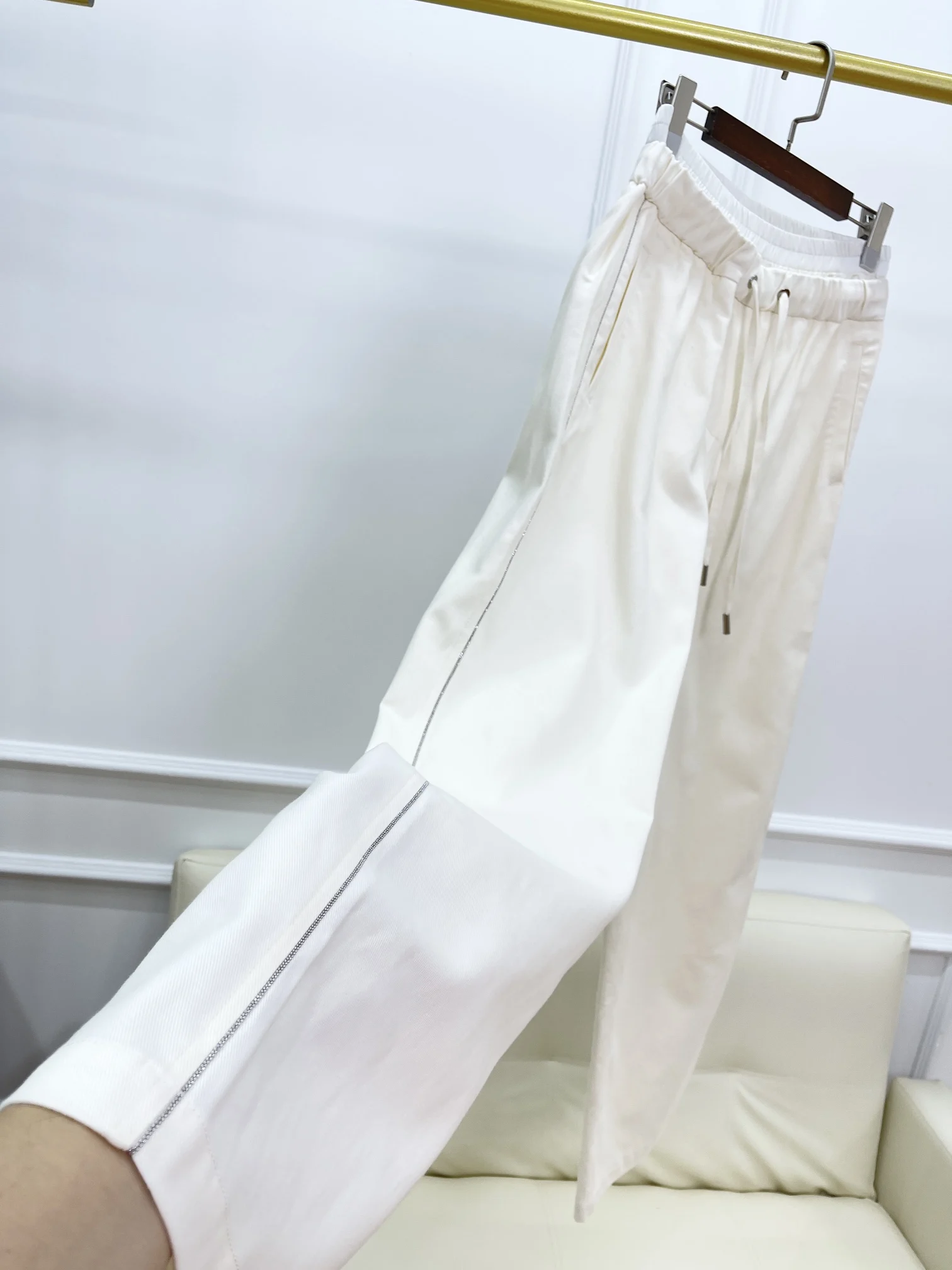 Pantaloni Casual in Denim di puro cotone di lusso leggero di fascia alta da donna elastico in vita, pantaloni dritti per donna, primavera ed estate,