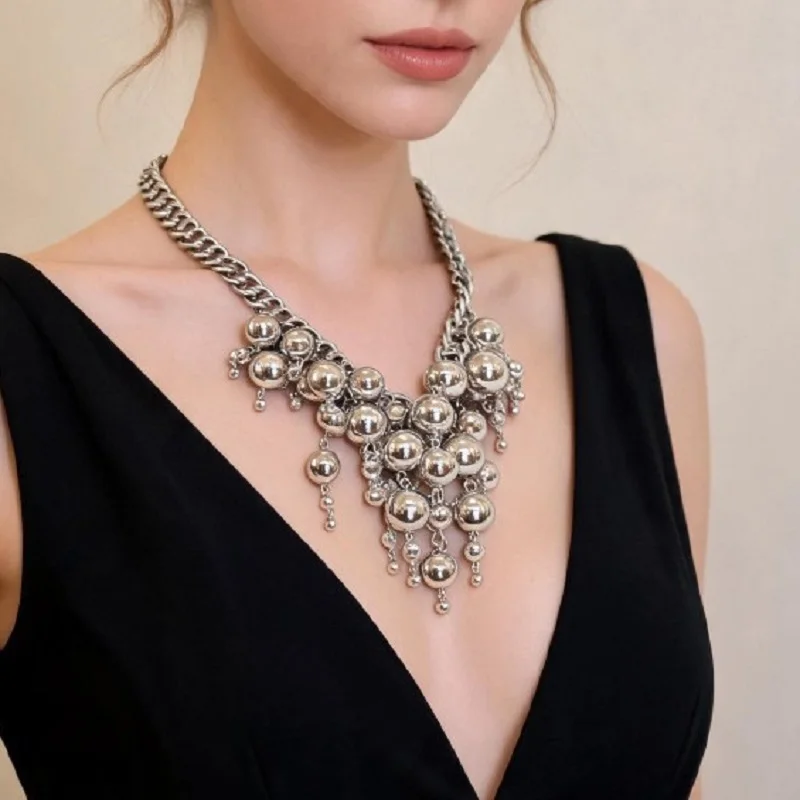 Metal Ball Grape Cluster Cascading Necklace Pendant Chain and Bracelet Women Girl Gifts Fashion Jewelry Hot Sale Party Gift 2026