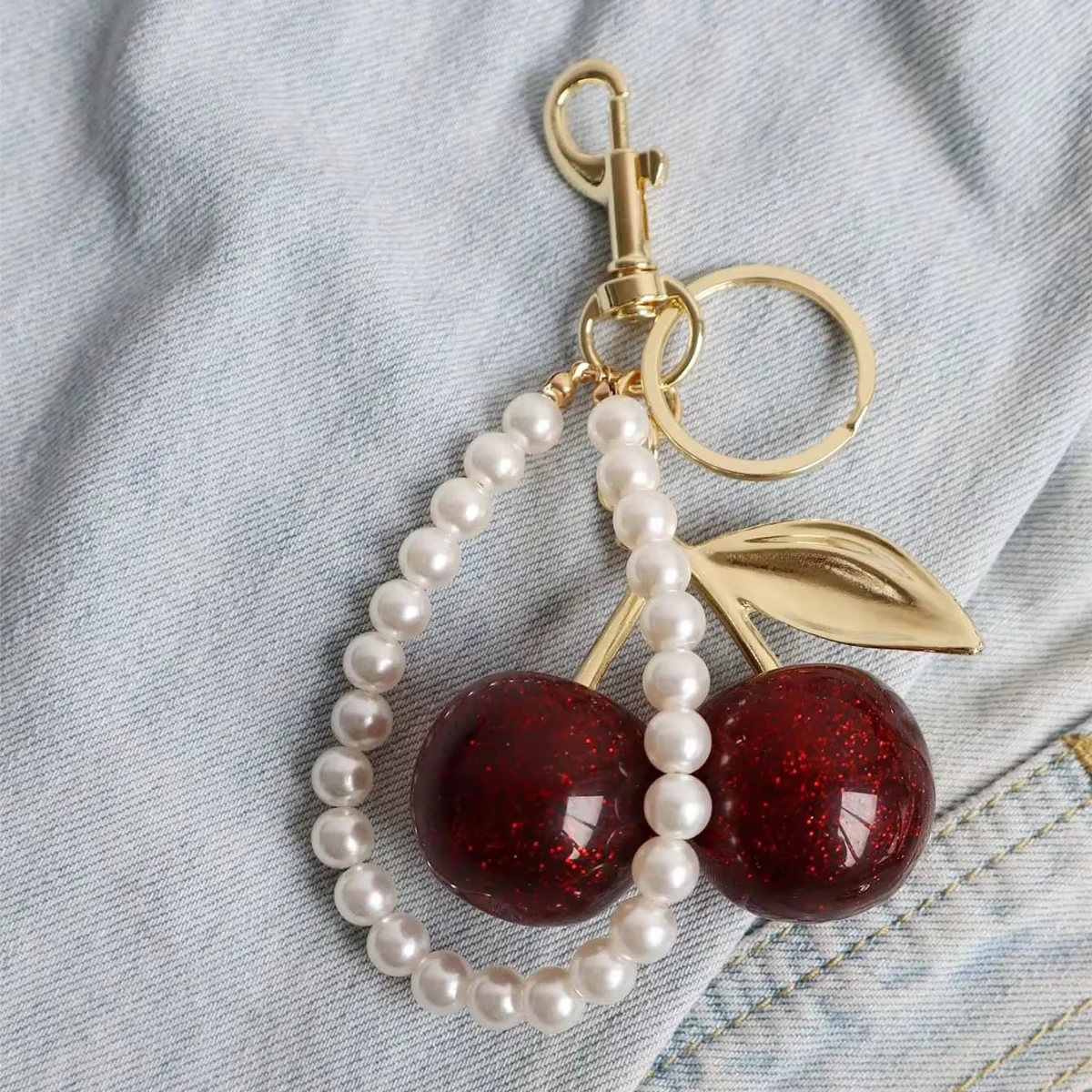 1pc For Cherry Keychain with Sparkling Resin Pendant, Black/Red Women's Fashion Bag Charm DIY Accessories