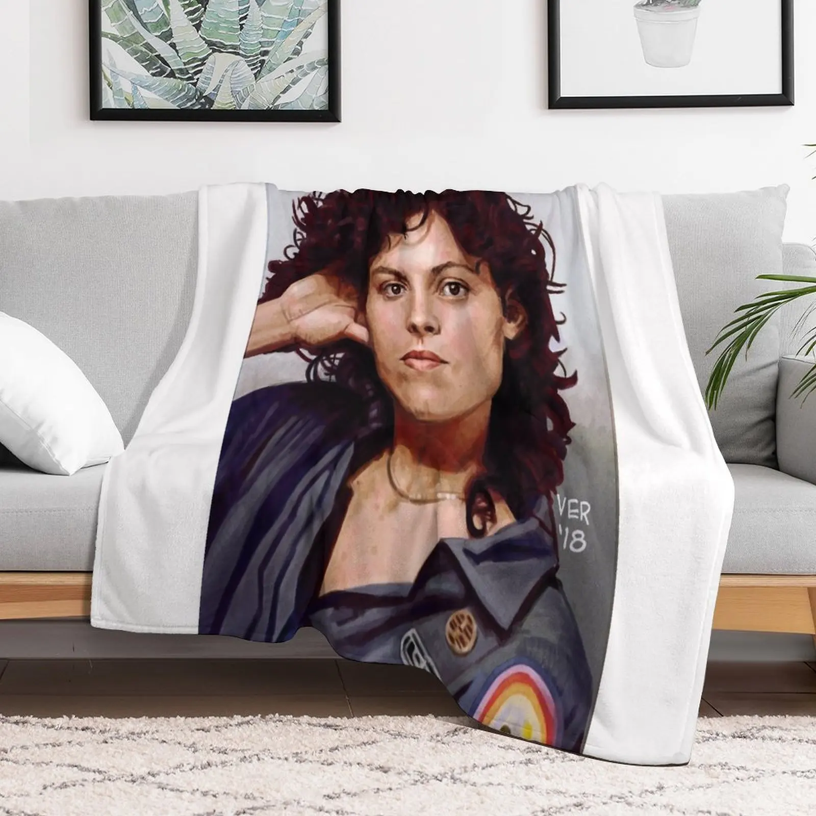 Sigourney Weaver 79 Throw Blanket Blankets For Sofas Heavy warm for winter Blankets