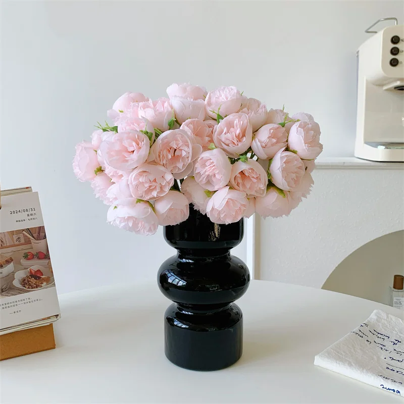 

Искусственный букет с 27 головками, искусственная цветочная композиция с вазой для украшения дома, центральная часть стола, реалистичный цветочный орнамент