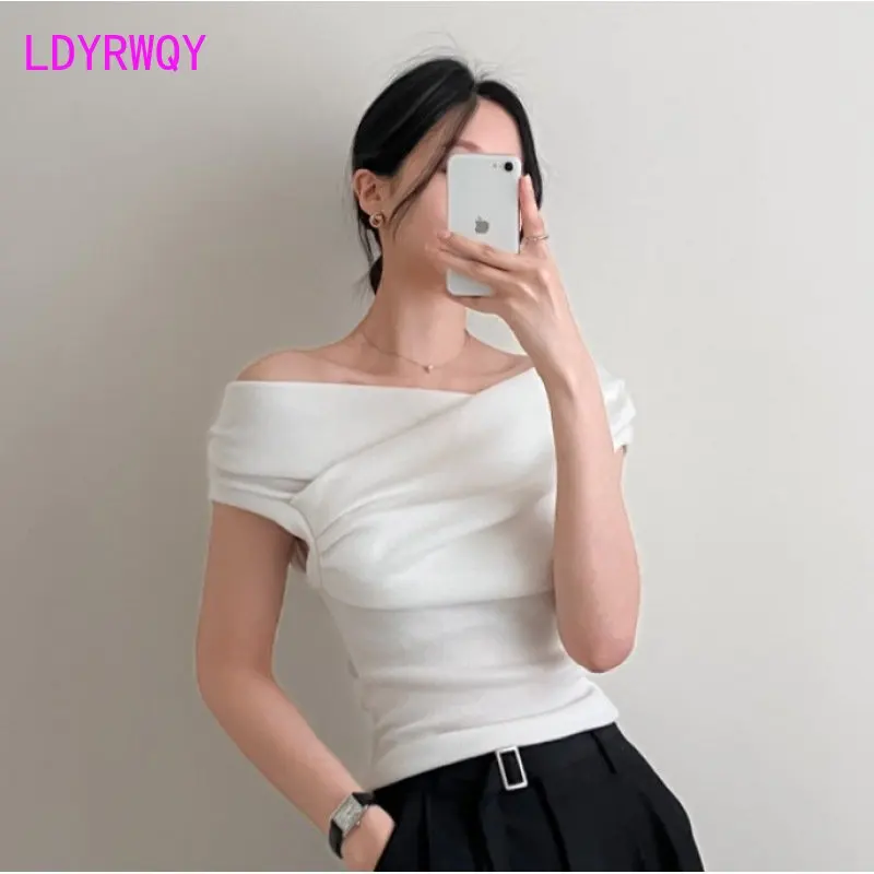 2023 Summer New Design Feel Oblique Shoulder Versatile Short Sleeve Slim Fit One Line Neck Slim Top T-shirt for Women