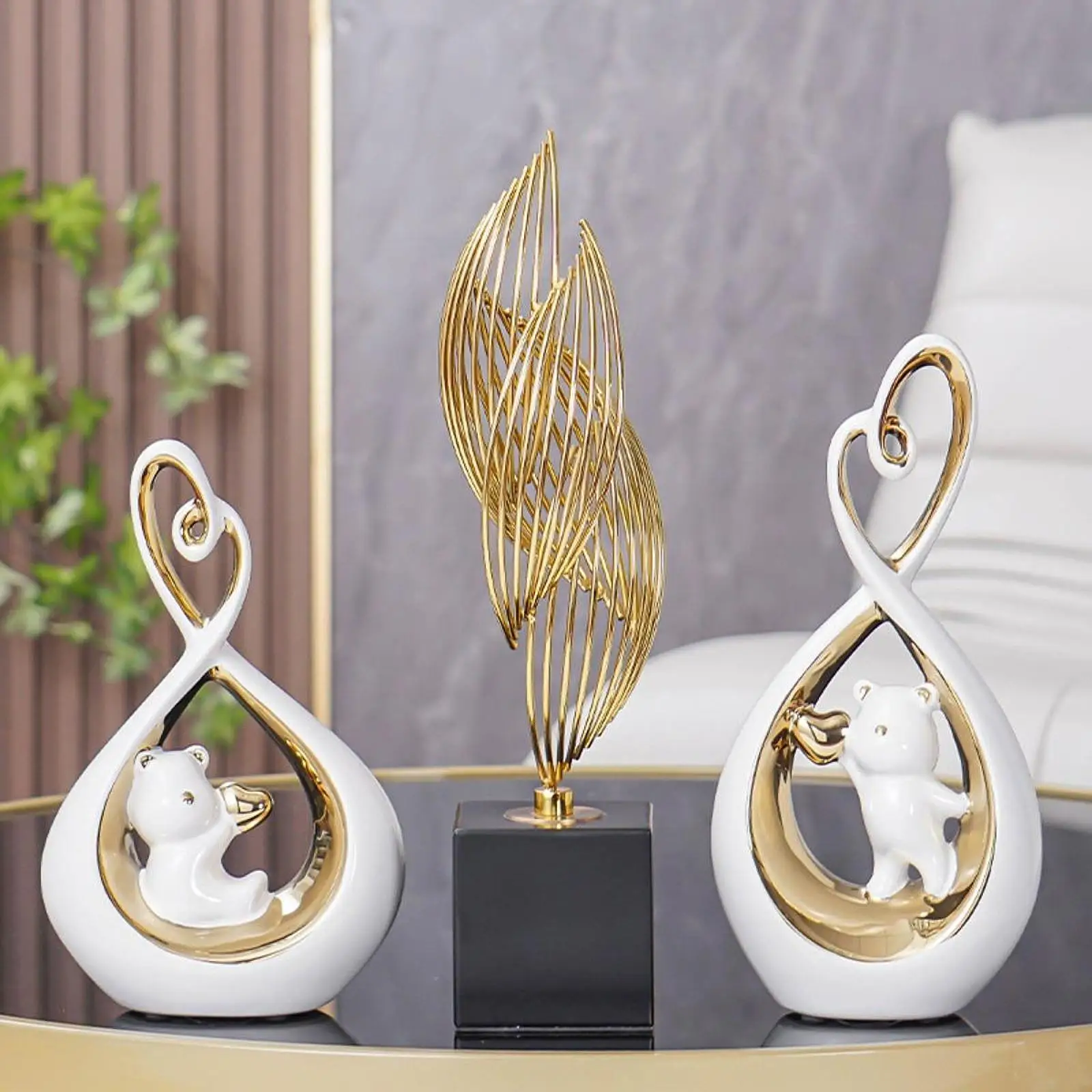 

Абстрактная Художественная Скульптура, домашние украшения, статуя, белый и золотой декор для стола