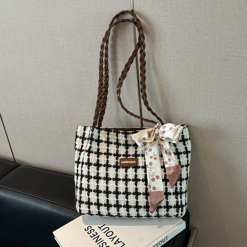 Women's Shoulder Bags Korean Plaid Fashionable Simple Versatile Large Capacity Tote Bags Portable Commuting Shopping Handbags