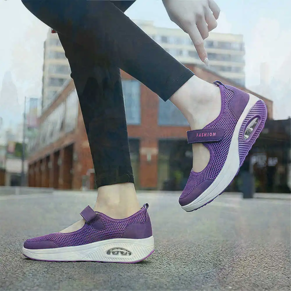 

Without Lacing Size 40 Cute Sneakers Woman Flats Luxury Shoes Women Black Woman Boots Sport Shors Brands What's Snekaers