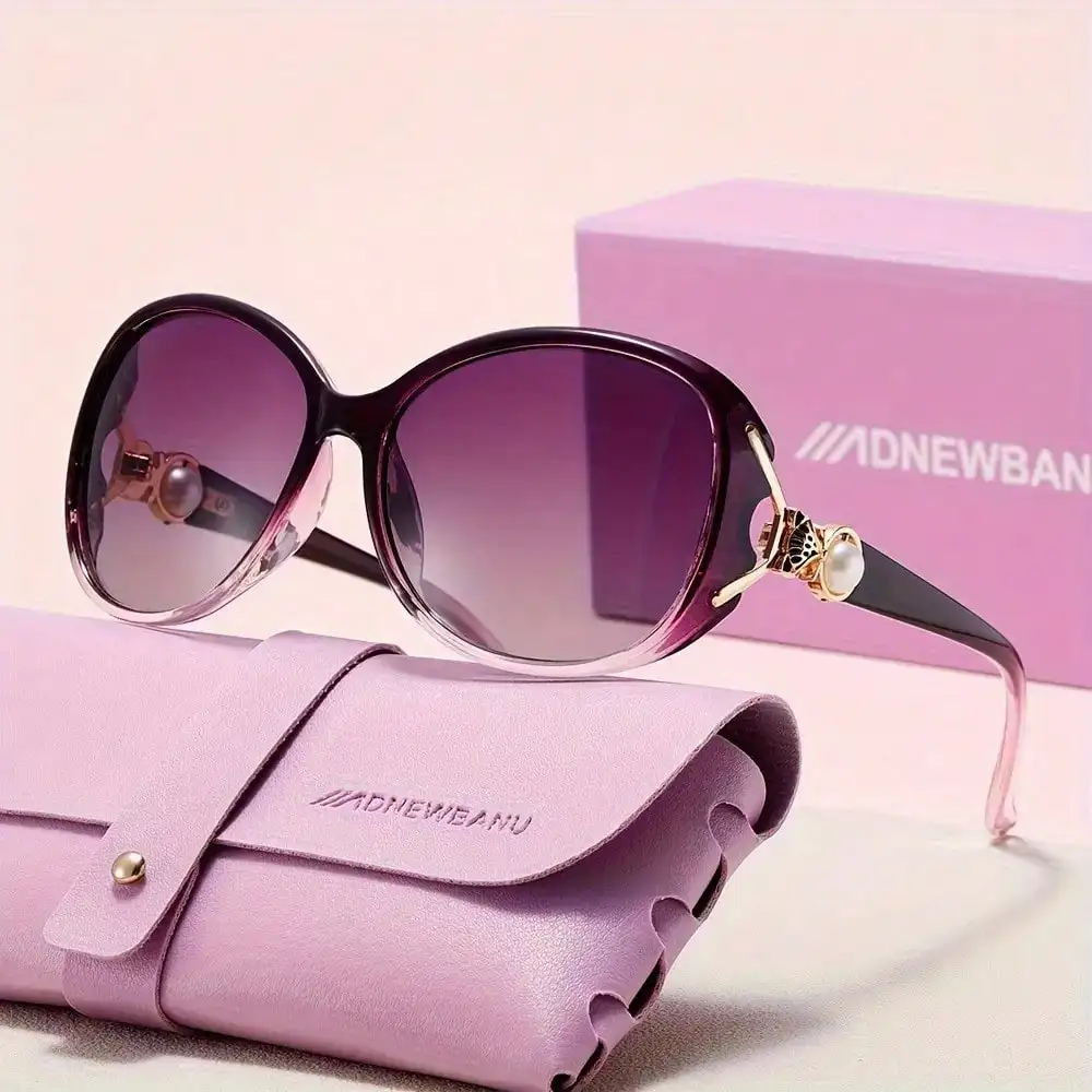 

A Pair Of Women's Fashion Simple Elegant Pearl Frame Decorative Glasses, With Purple Glasses, Unique Retro Style Suitable Holiday Gifts